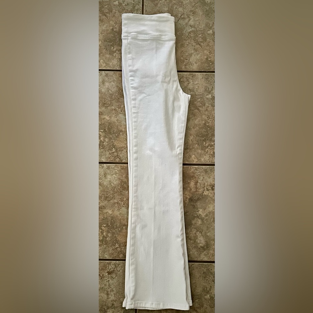 FRAME - The Jet Set Crop Mini Boot, NWOT, white - Picture 3 of 8